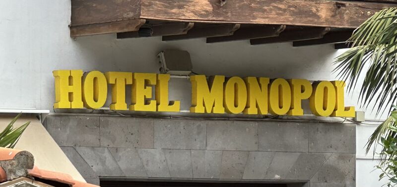 Hotel Monopol