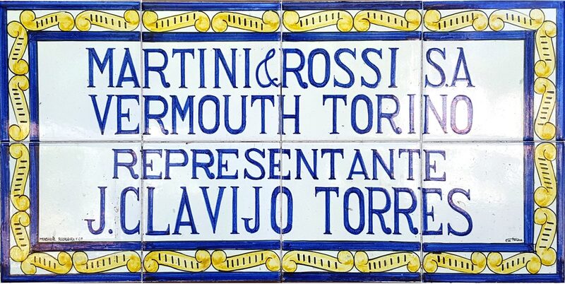 Bancos de la Plaza de Los Patos