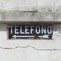 Teléfono (2)
